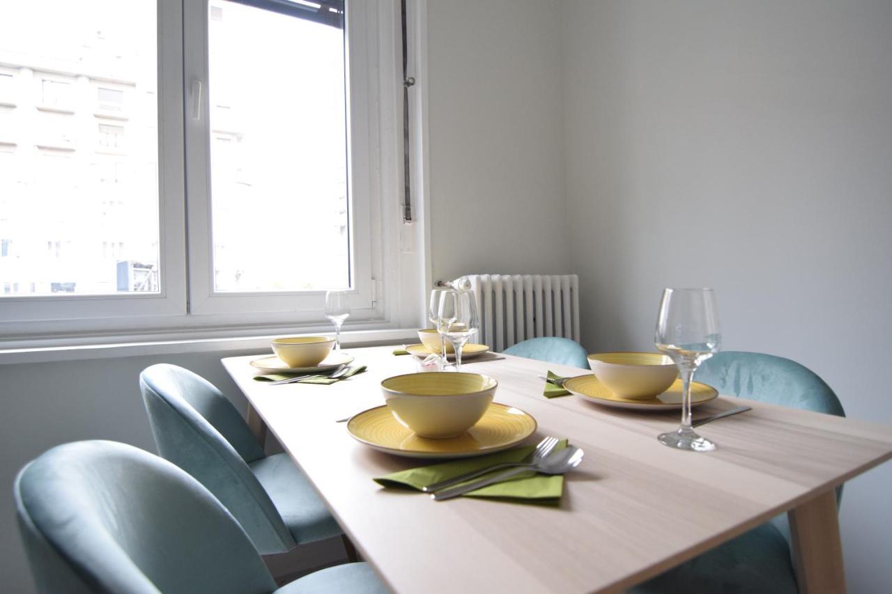 Beautiful Apartment In Old City ブカレスト エクステリア 写真